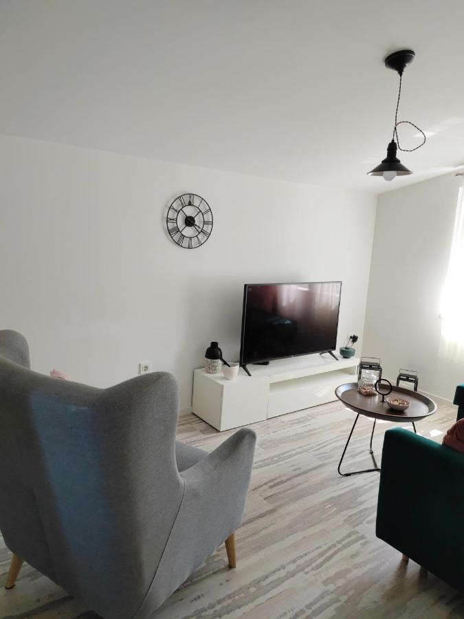 Apartman Jelena Podstrana Exteriör bild