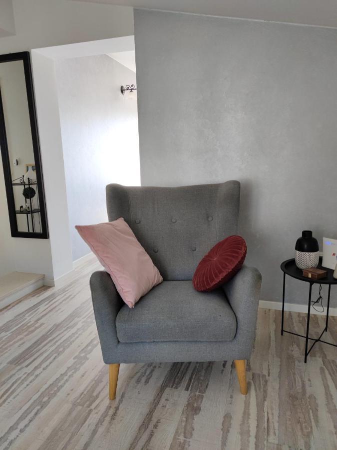 Apartman Jelena Podstrana Exteriör bild