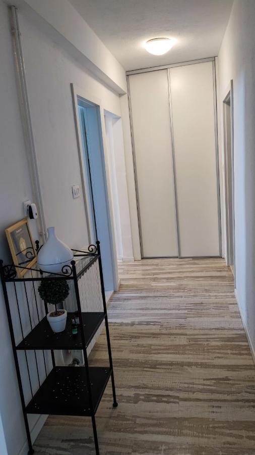 Apartman Jelena Podstrana Exteriör bild